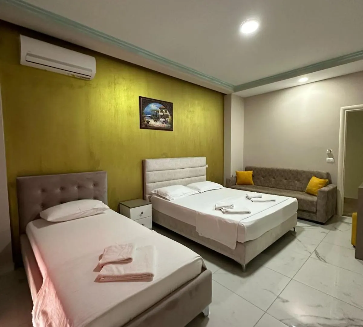 Summer Gate Hotel Ksamil 4*,  Albania