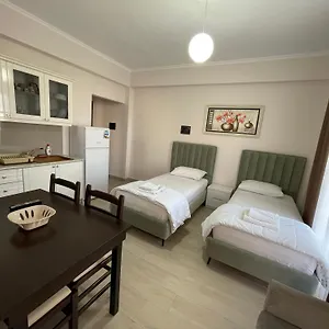Apartment Summer Dreams, Ksamil