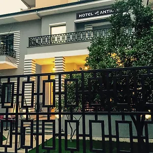 https://hotel-antigone.hotels-in-tirana.com